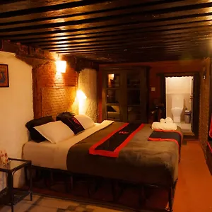 2* Maison d'hôtes Hira